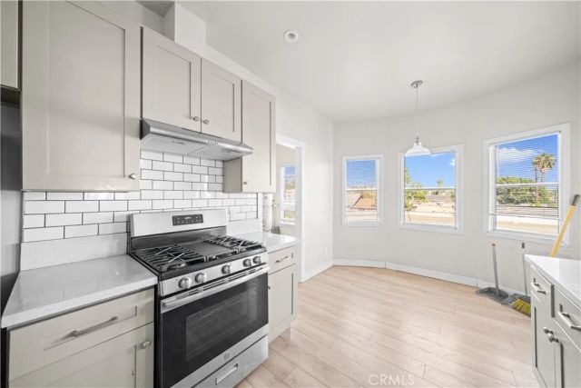 2441 Fairmount, Los Angeles, CA 90033