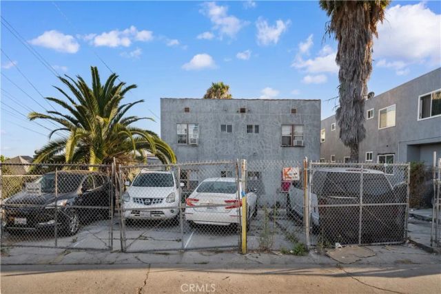 2441 Fairmount, Los Angeles, CA 90033