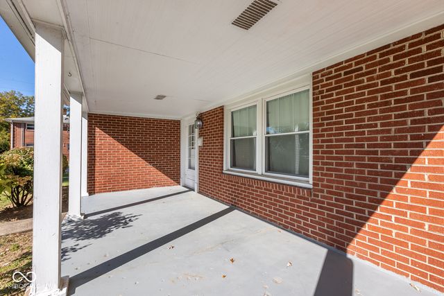 310 Longdon Street, Greenwood, IN 46142