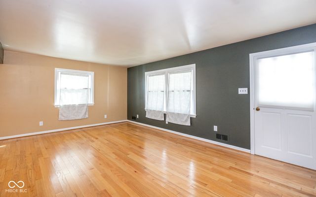 310 Longdon Street, Greenwood, IN 46142