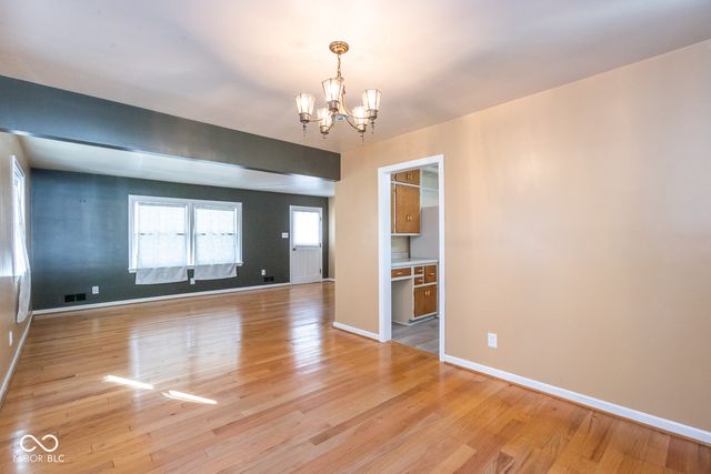 310 Longdon Street, Greenwood, IN 46142