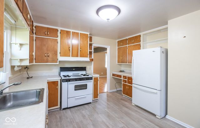 310 Longdon Street, Greenwood, IN 46142