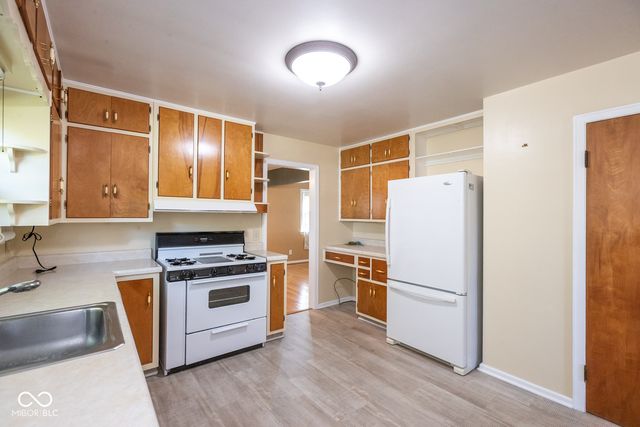 310 Longdon Street, Greenwood, IN 46142