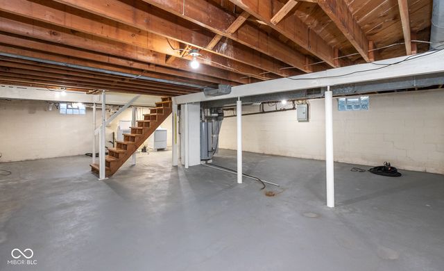 310 Longdon Street, Greenwood, IN 46142