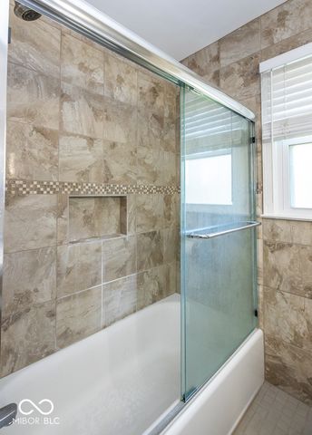 310 Longdon Street, Greenwood, IN 46142