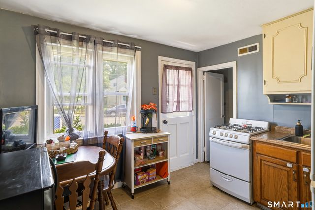 52-56 Great Hill Road, East Hartford, CT 06108