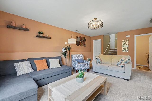 11 Ramblewood Court, Wentzville, MO 63385