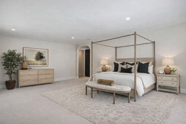 101 Carl Drive Ne, Ada Twp, MI 49301