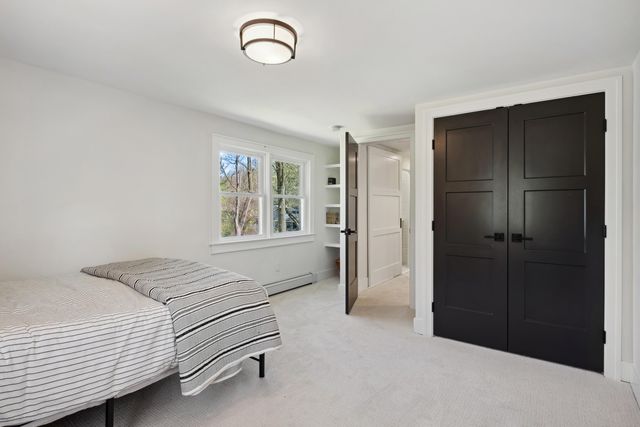 101 Carl Drive Ne, Ada Twp, MI 49301