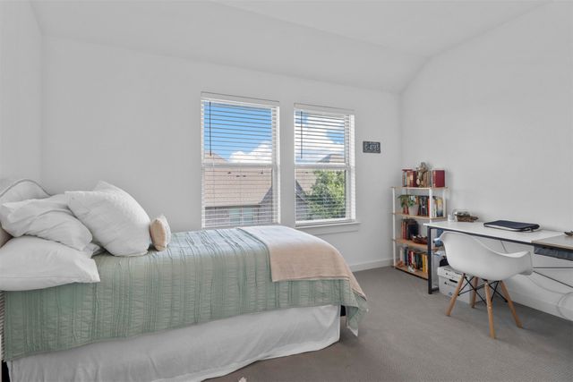 2745 Splendor Lane, Little Elm, TX 75068