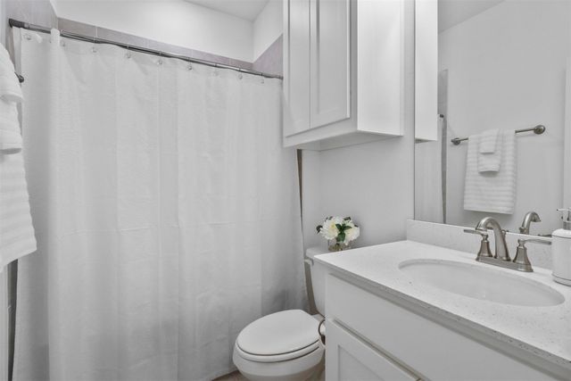 2745 Splendor Lane, Little Elm, TX 75068