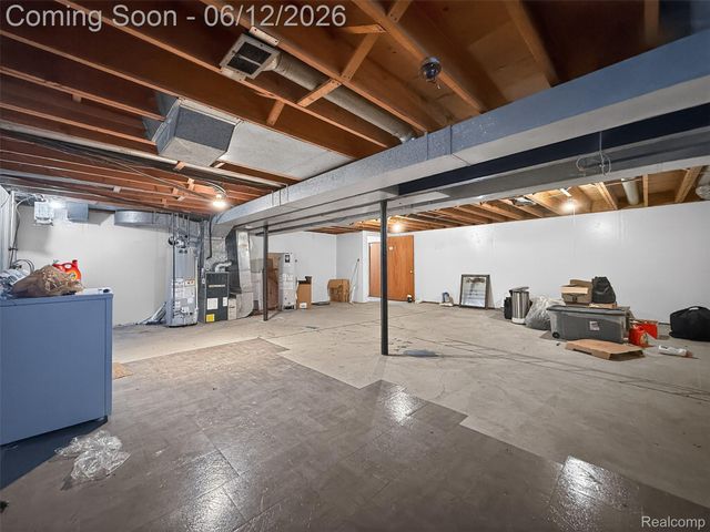 2449 Mulberry Square 32, Bloomfield Hills, MI 48302