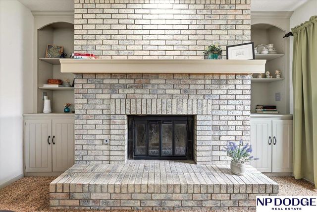 3704 Schuemann Drive, Bellevue, NE 68123