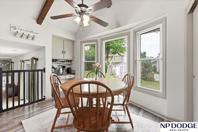 3704 Schuemann Drive, Bellevue, NE 68123