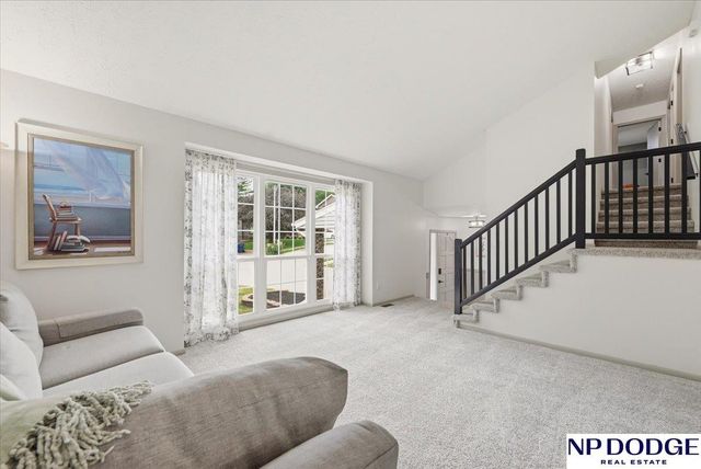 3704 Schuemann Drive, Bellevue, NE 68123