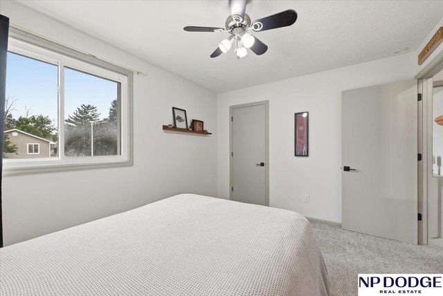 3704 Schuemann Drive, Bellevue, NE 68123