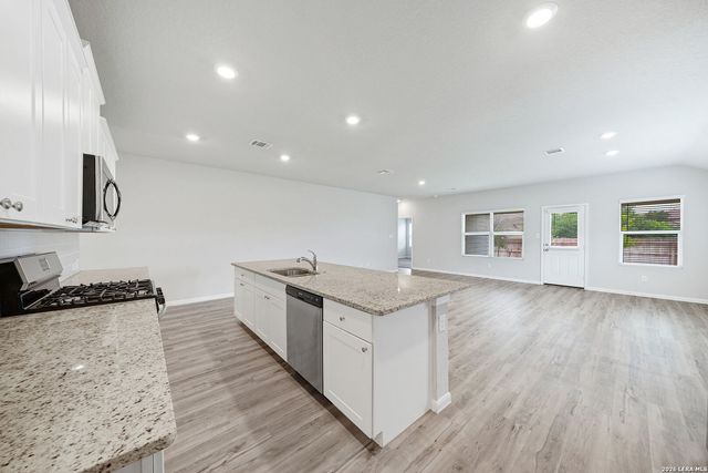 14930 Bog Mill, San Antonio, TX 78254