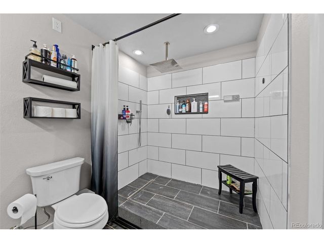 858 Hubbell Dr, Colorado Springs, CO 80911