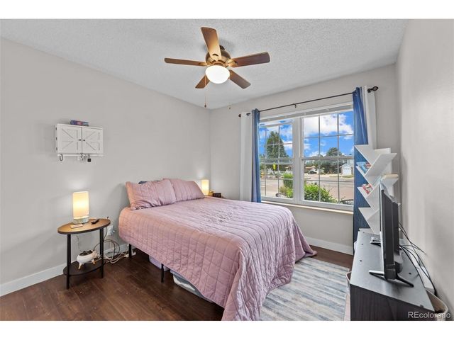858 Hubbell Dr, Colorado Springs, CO 80911