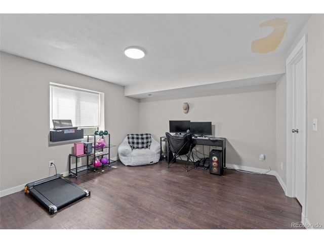 858 Hubbell Dr, Colorado Springs, CO 80911