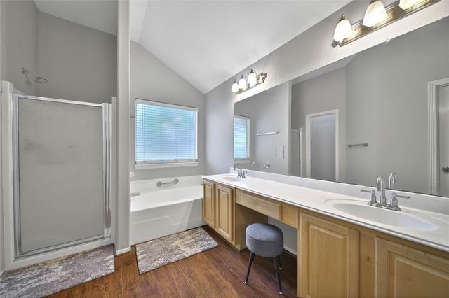 2227 Valley View Crossing, Conroe, TX 77304