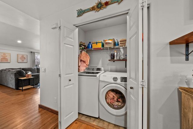 21387 Starling Drive, Bend, OR 97701