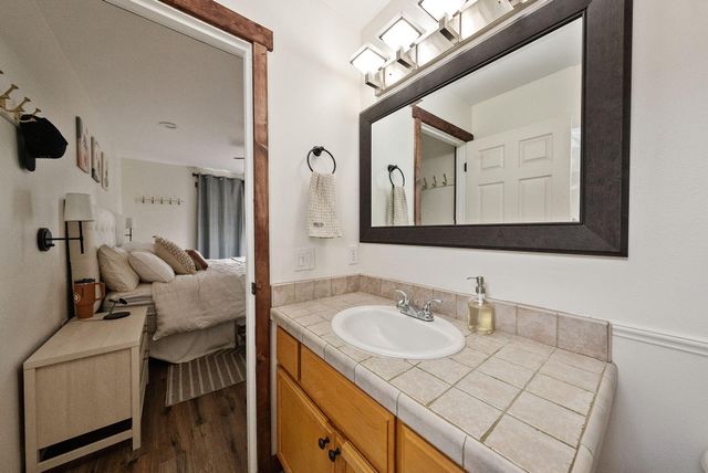 21387 Starling Drive, Bend, OR 97701