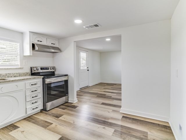 220 Lcr 396, Groesbeck, TX 76642