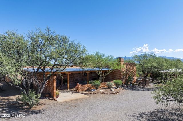 18 Piedra Drive, Tubac, AZ 85646