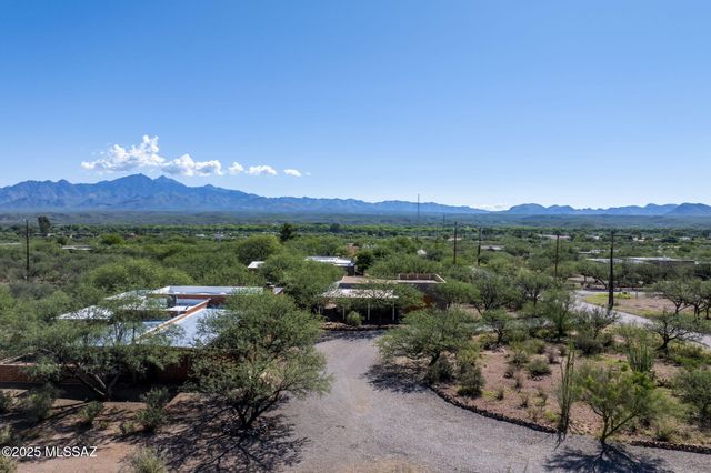 18 Piedra Drive, Tubac, AZ 85646