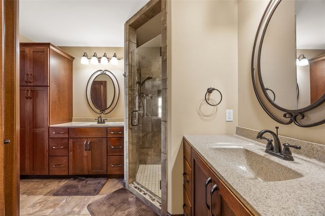 982 Raleigh Lane, Marion, IA 52302