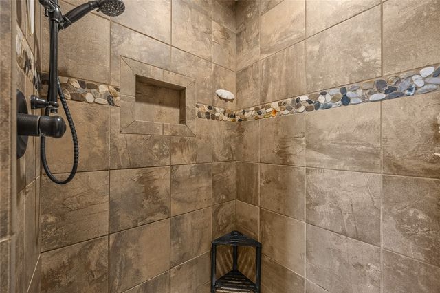 982 Raleigh Lane, Marion, IA 52302