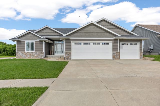 982 Raleigh Lane, Marion, IA 52302