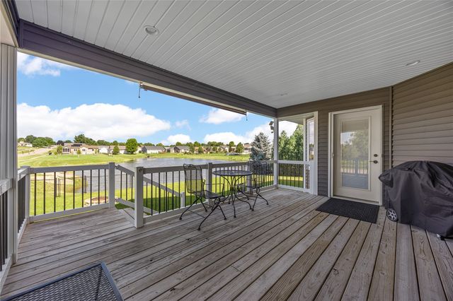 982 Raleigh Lane, Marion, IA 52302