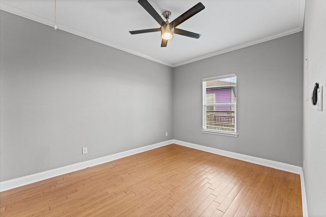 818 W Johnson Crawford Circle, Port Bolivar, TX 77650
