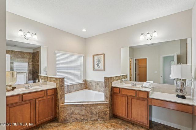 1014 CLAY Street, Fleming Island, FL 32003