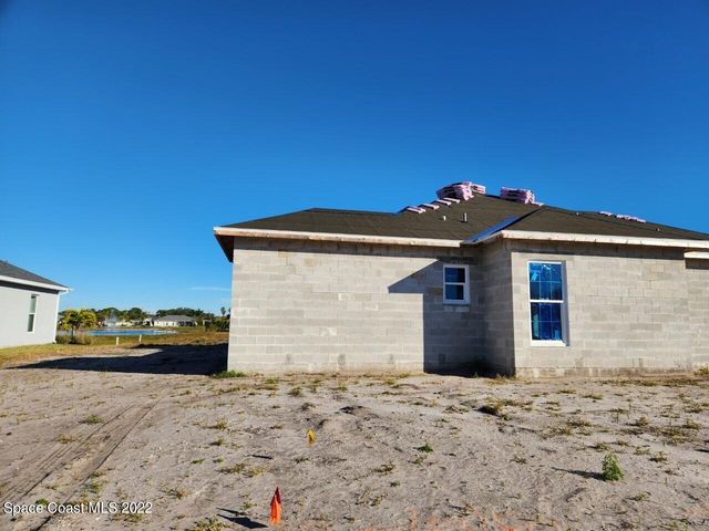 4210 Negal Circle, Melbourne, FL 32901