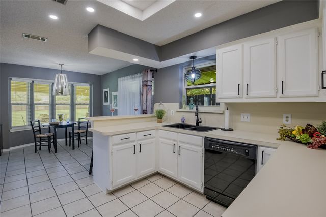 257 Spring Brook Drive, Mansfield, TX 76063