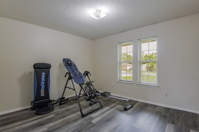 257 Spring Brook Drive, Mansfield, TX 76063