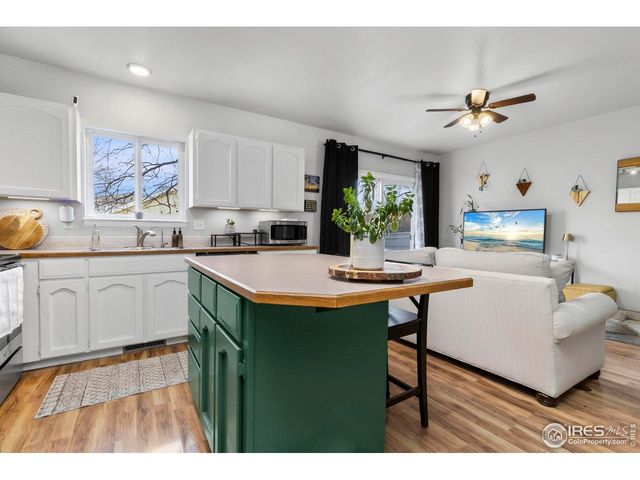 2215 3rd St SW, Loveland, CO 80537
