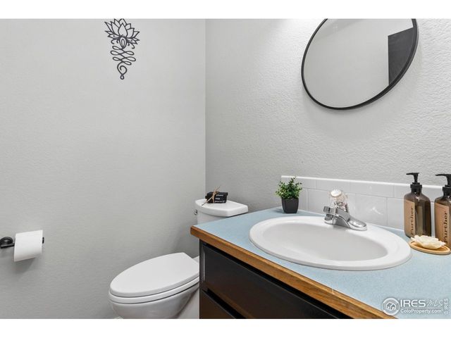 2215 3rd St SW, Loveland, CO 80537