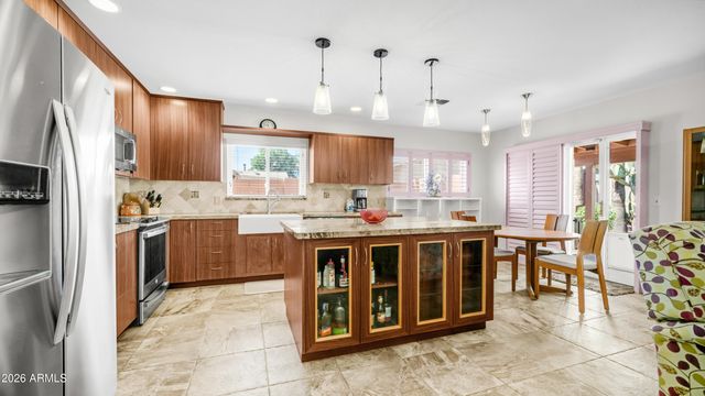 8158 E Fox Street, Mesa, AZ 85207