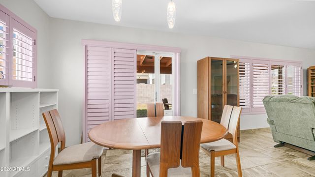 8158 E Fox Street, Mesa, AZ 85207