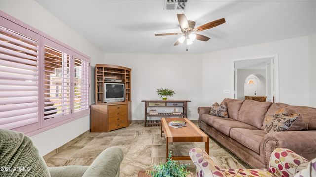 8158 E Fox Street, Mesa, AZ 85207