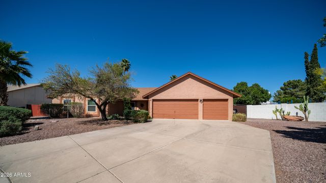 8158 E Fox Street, Mesa, AZ 85207
