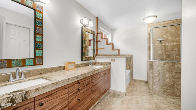 8158 E Fox Street, Mesa, AZ 85207