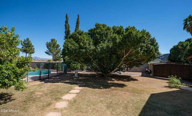 8158 E Fox Street, Mesa, AZ 85207