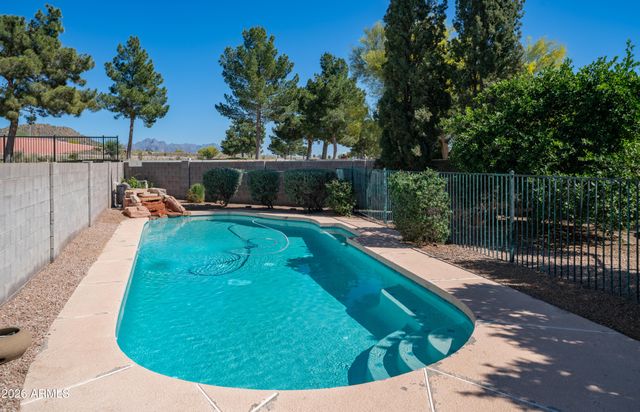 8158 E Fox Street, Mesa, AZ 85207