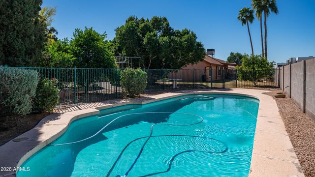 8158 E Fox Street, Mesa, AZ 85207