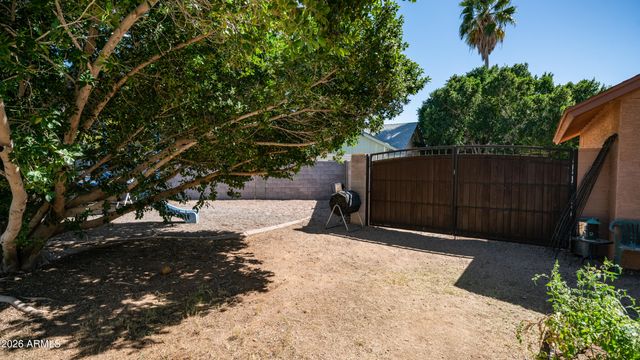 8158 E Fox Street, Mesa, AZ 85207